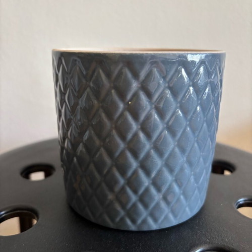 Ceramic plant pot 9cm like new