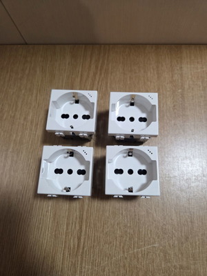 Ηλεκτρική πρίζα Schuko Elec Dock ED-3001M πακέτο 4 καινούργιες
