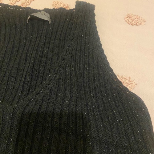 Nema knit top used, small medium, silver thread detail