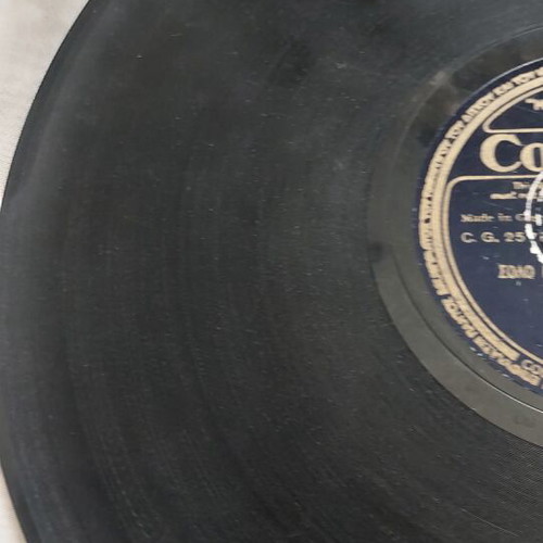 Columbia Magic Notes 78 RPM record used, laiko