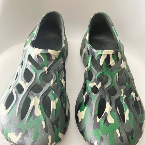 Camouflage Crocs boots new, size 43-44, lightweight summer sport shoes