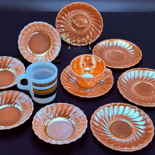 Anchor Hocking vintage collectible set of 11 pieces like new