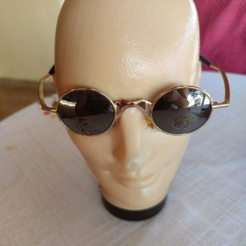 Vintage 90s Sunglasses Italy Design new, gold frame, UV 400 protection