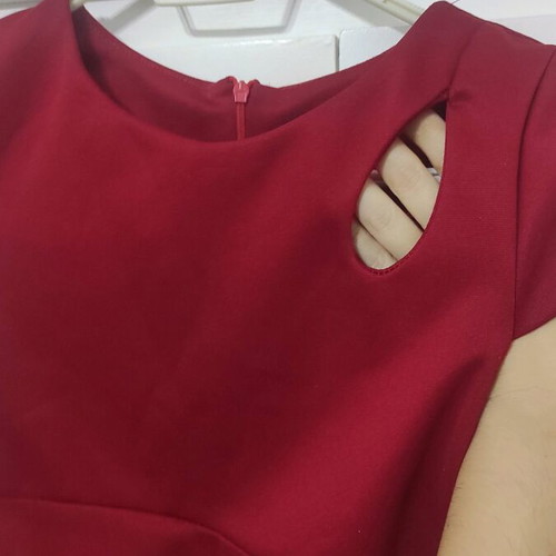 Bordeaux dress small used in very good condition