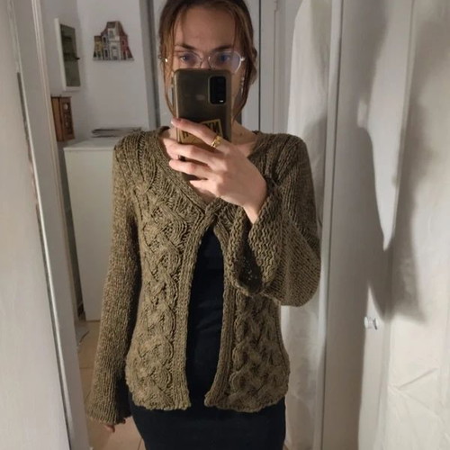 Knitted brown cardigan like new