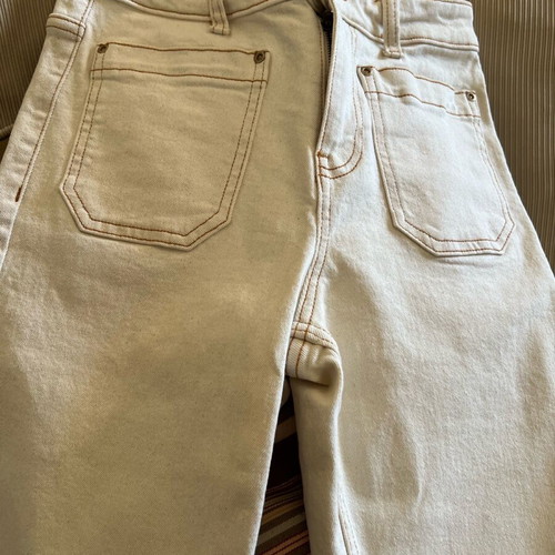 Zara women's jeans with stitching like new, size 36, beige