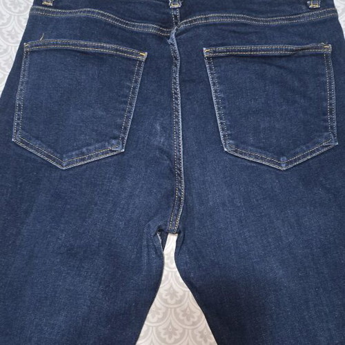 Long high-waisted jeans with slim legs Stradivarius