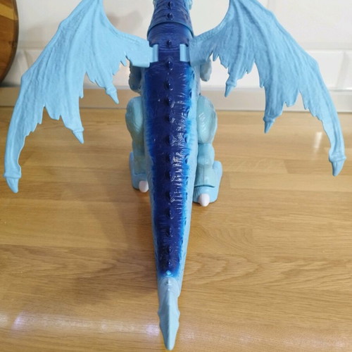 Dragon toy used with sounds and movement