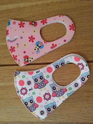 Παιδικές μάσκες σαν καινούργιες, σετ 2 τεμαχίων