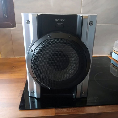 Sony subwoofer used in good condition