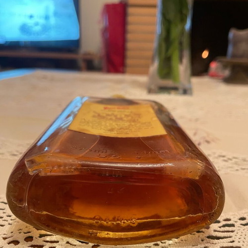 White Horse whiskey new, vintage 375ml bottle 70s80s