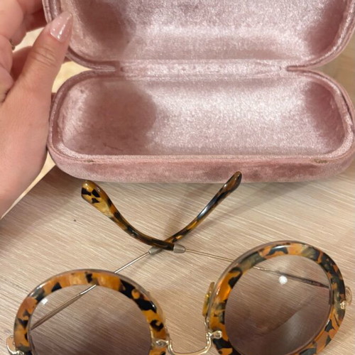 Miu Miu sunglasses like new, tortoiseshell gold