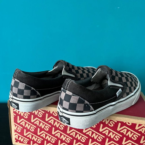 Vans Slip On like new, size 38