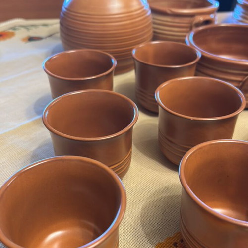 Heat-resistant ceramics like new, 6 small casseroles, 6 small glasses, 1 carafe