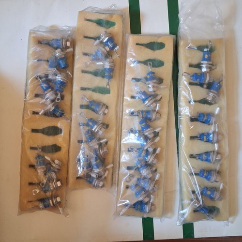 T25/600 Power Thyristors pack of 40, like new, stud mount 25A 600V