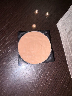 Dior powder new in shade 02