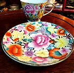  Vintage floral φλιτζάνι και πιάτο κινεζικής εξαιρετικής πορσελάνης επιχρυσωμένο και επισμαλτωμένο στο χέρι…Άθικτο!  ((Vintage floral Chinese fine porcelain Coffee Set)