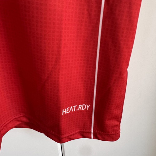 Salah Jersey #11 new, medium size