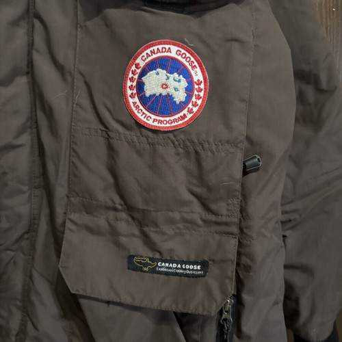 Vintage Canada Goose Down Parka 4565MR, brown with coyote fur hood