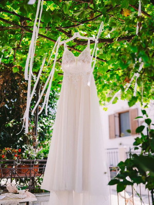 Demetrios 2023 wedding dress in excellent condition, size small