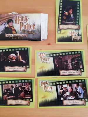 Harry Potter Trading Cards Set of 6 with Packaging like new