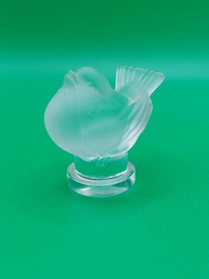 Lalique crystal bird figurine like new, 4.5 cm