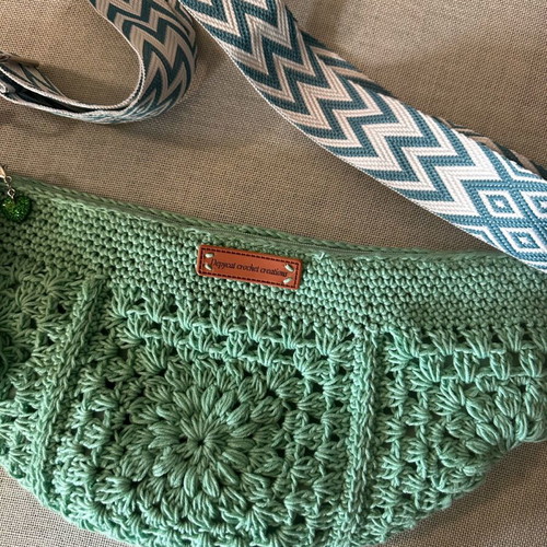 Handmade knitted crossbody bag in mint shade made to order