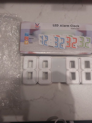 Led digital clock new with case and charging cable