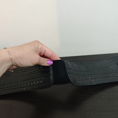 Women's black faux leather wide belt used, adjustable
