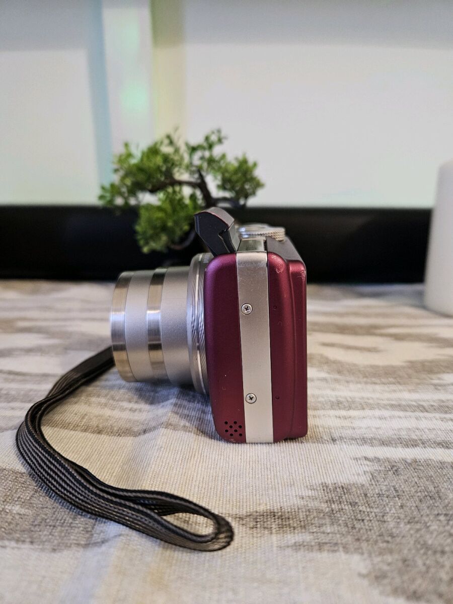 Canon PowerShot SX200IS digital camera… - € 220,00 - Vendora.cy