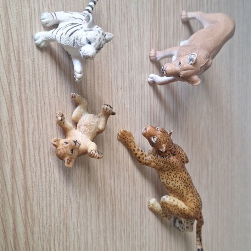 Papo & Schleich set of 4 collectible big cat figures