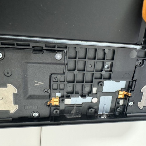 Xiaomi Redmi Pad 2 4GB/128GB used, needs screen and charge board