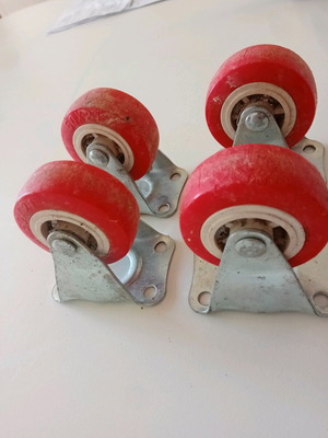 Small wheels used, pack of 4 pieces
