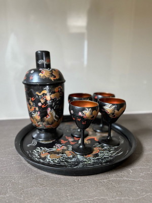 Chinese cocktail set used with tray, shaker and 4 glasses
