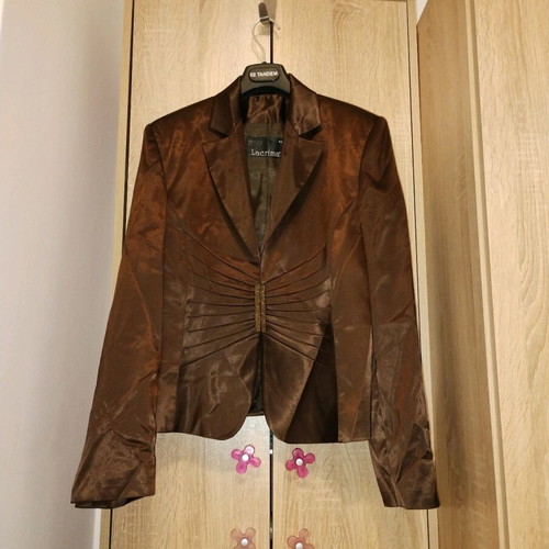 Lacrima satin jacket like new, brown, crystal clasp closure