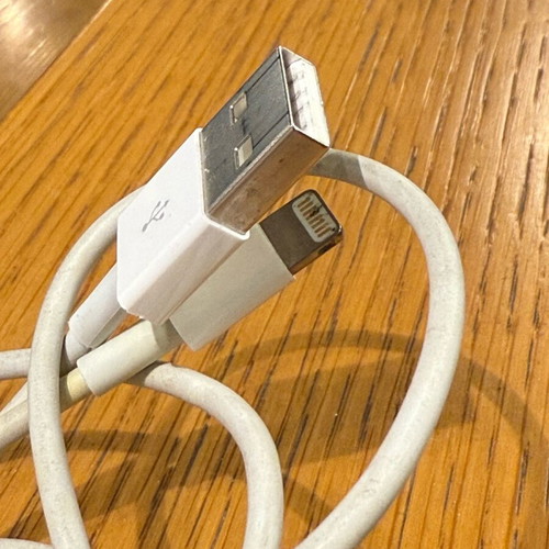 Καλώδιο iPhone σαν καινούργιο