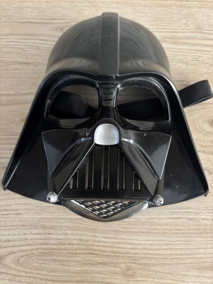 Darth Vader plastic kids face mask Star Wars