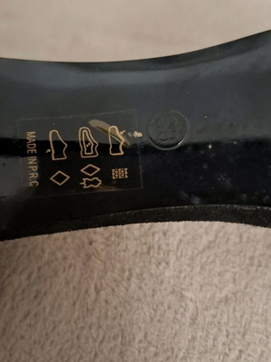 Envie Shoes black sandals size 38 like new