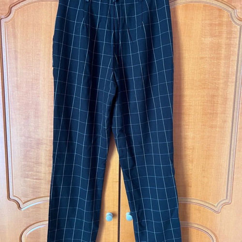 Stradivarius checked high-waisted black pants size 32