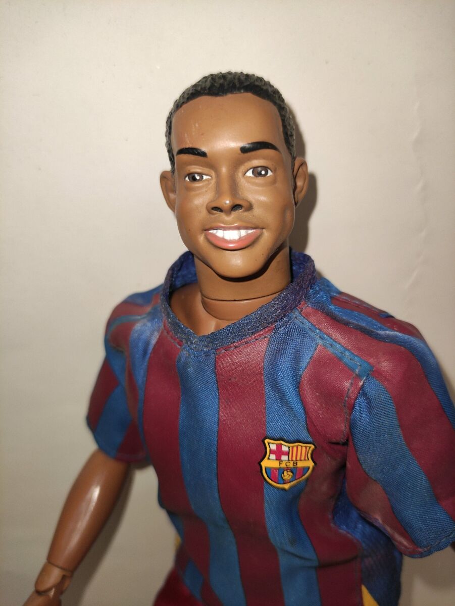 Ronaldinho Kick-O-Mania action figure… - € 120,00 - Vendora.cy