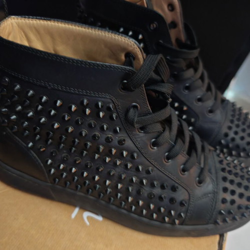 Christian Louboutin sneakers used, size 43.5 black