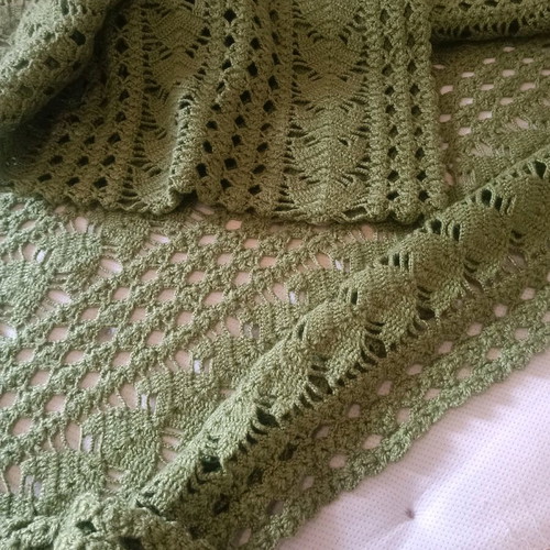 Knitted wool blankets handmade, like new, pack of 2, 130x210 cm