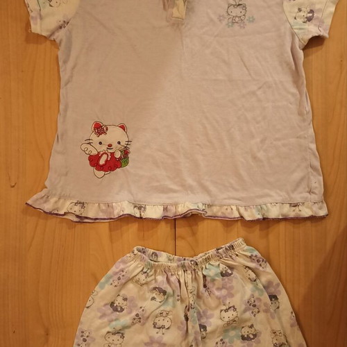 Children's clothing set like new