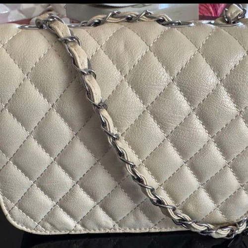 Crossbody bag new in white and beige color