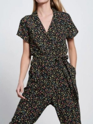 Funky Buddha jumpsuit like new, small floral print, size S