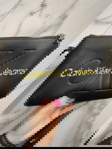 τσάντα Calvin Klein 10€
