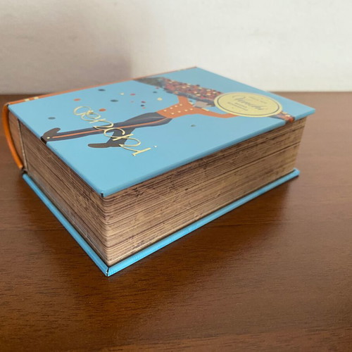 Venchi collectible metal box like new, book-shaped small
