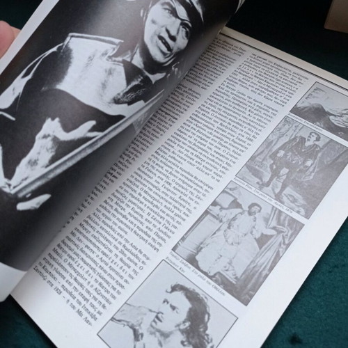 Dromena theatrical magazines used, set of two issues