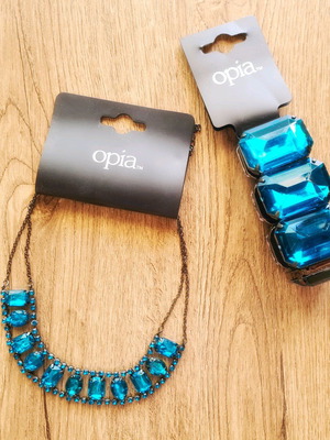 Jewelry set necklace and bracelet new, turquoise