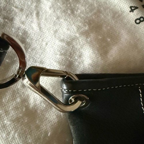 Longchamp leather crossbody bag like new, black